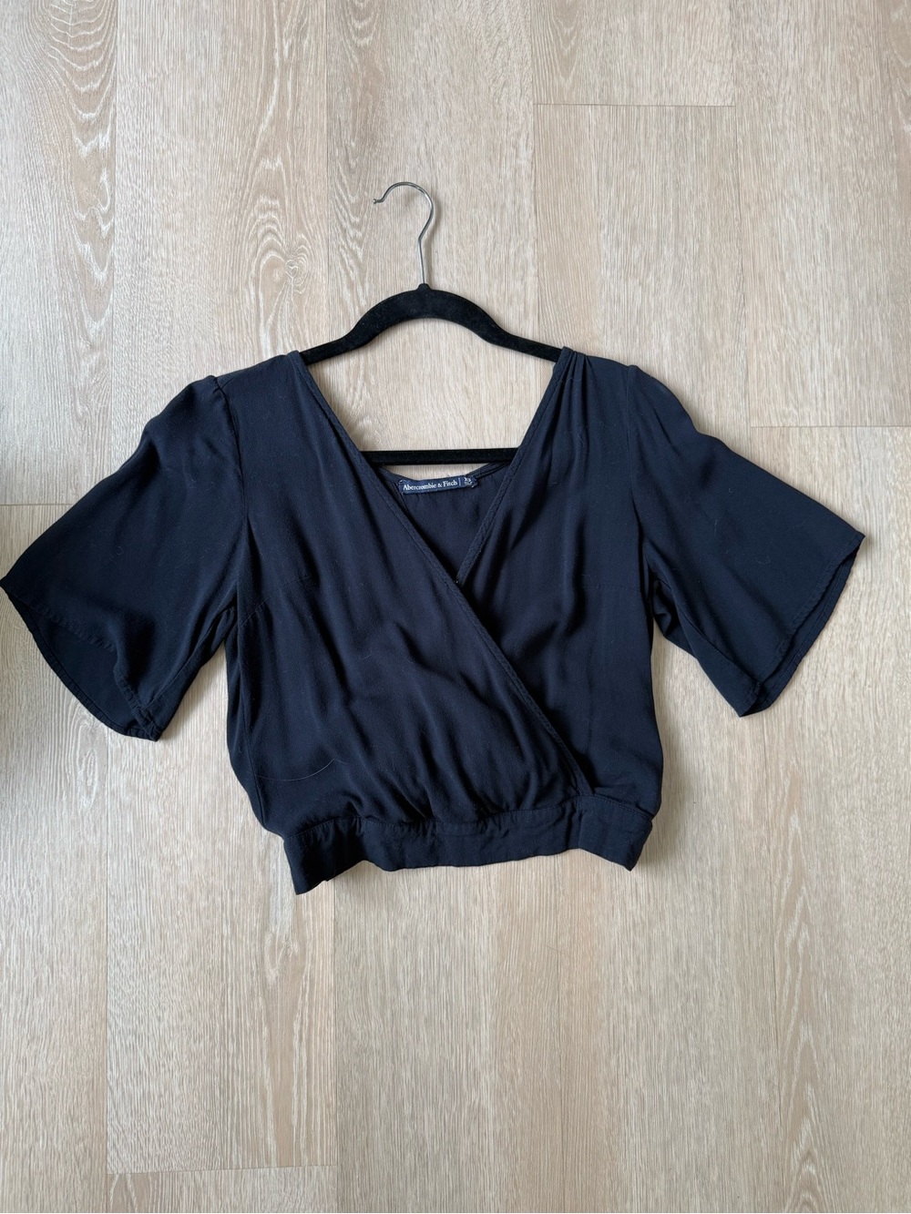 Abercrombie & Fitch tie back crop top size XS